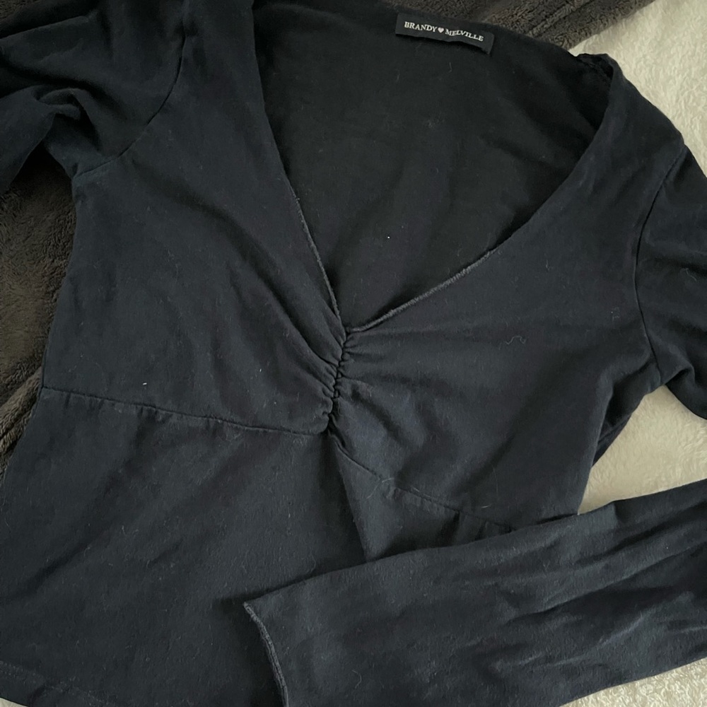 brandy melville cropped long sleeve